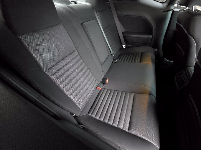 Used 2013 Dodge Challenger R/T RWD image 28