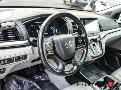 Used 2024 Honda Odyssey Touring image 25