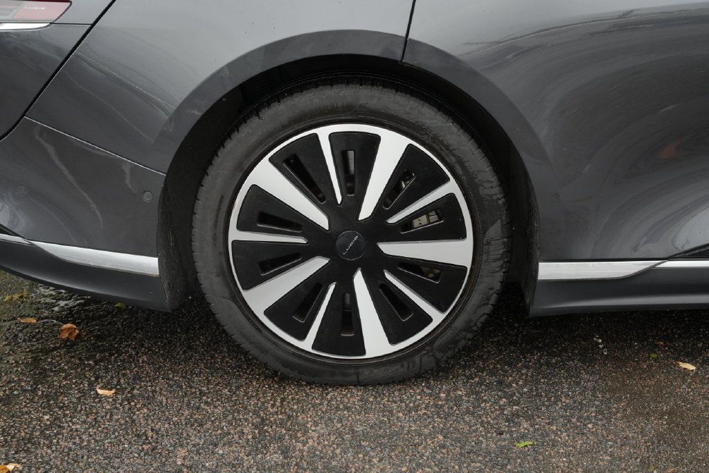Used 2023 Lucid Air Pure AWD/4WD image 10