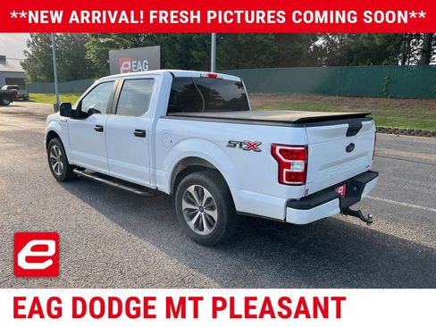 Used 2020 Ford F150 XL w/ Equipment Group 101A Mid RWD image 3