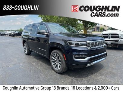 New 2024 Jeep Grand Wagoneer L 4WD w/ Flexible Seating Group