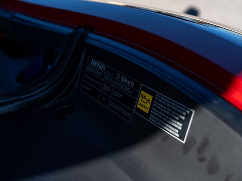 Used 2022 Ferrari Roma RWD image 43