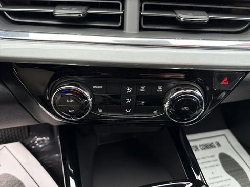 New 2026 Chevrolet Trax LT w/ Driver Confidence Package image 22