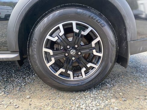 Used 2020 Nissan Pathfinder SL AWD/4WD image 31