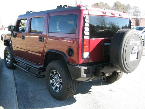 Used 2005 HUMMER H2 w/ Preferred Equipment Group image 5