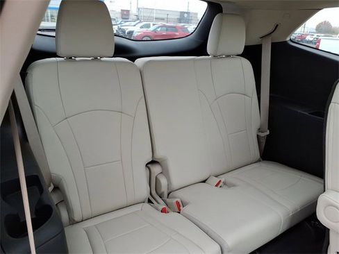 Certified 2023 Buick Enclave Essence w/ Experience Buick Package image 28