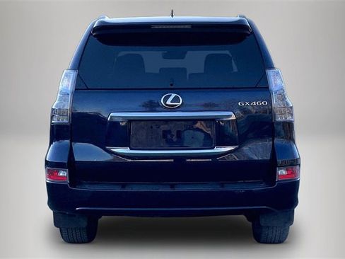 Used 2020 Lexus GX 460 Premium w/ Premium Package image 4