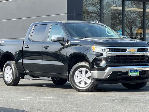 Used 2026 Chevrolet Silverado 1500 LT image 3