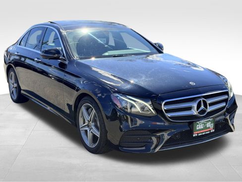 Used 2019 Mercedes-Benz E 300 4MATIC w/ Premium 1 Package image 3