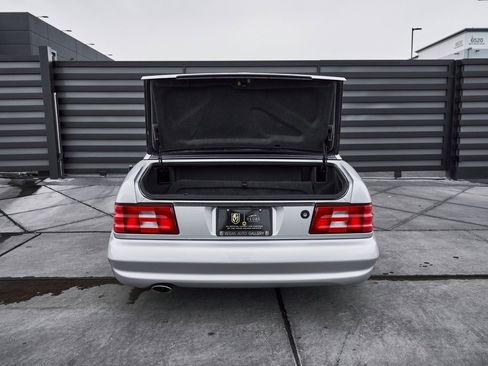 Used 2002 Mercedes-Benz SL 500 w/ SL2 Option Pkg image 16
