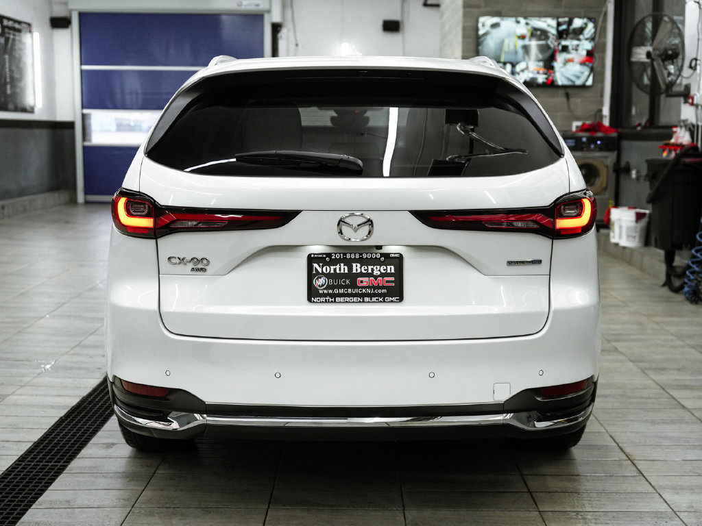 Used 2024 MAZDA CX-90 Plug-In Hybrid w/ Premium Plus AWD/4WD image 5