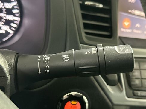 Used 2017 Nissan Pathfinder SL w/ SL Tech Package image 32