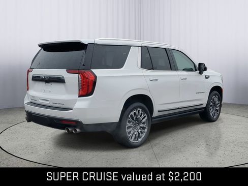 Certified 2023 GMC Yukon Denali Ultimate w/ LPO, Floor Liner Package AWD/4WD image 3