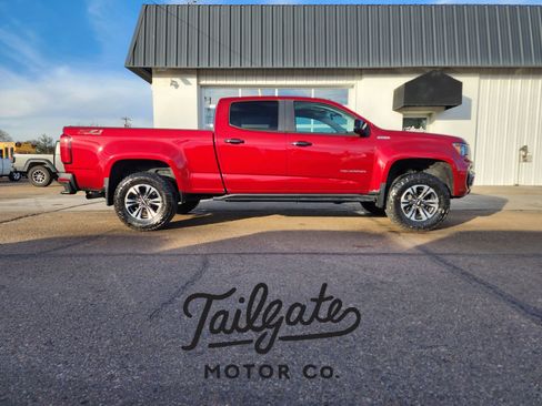 Used 2021 Chevrolet Colorado Z71 w/ Safety Package image 1