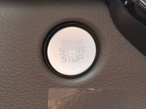 New 2026 Kia Carnival EX image 20