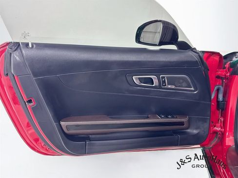 Used 2019 Mercedes-Benz AMG GT Coupe image 23