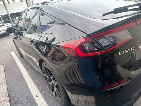 Used 2024 Honda Civic Sport image 6