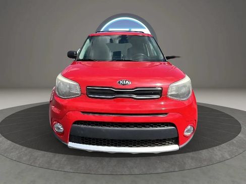 Used 2017 Kia Soul + FWD image 17