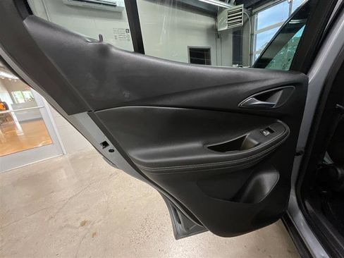 Used 2024 Buick Encore GX Preferred FWD image 19