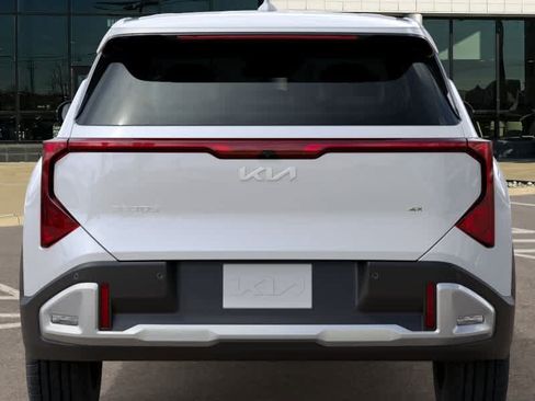 New 2027 Kia Seltos LX AWD/4WD image 13