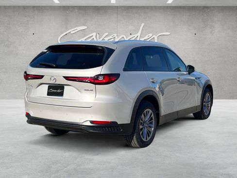 Used 2025 MAZDA CX-90 3.3 Turbo w/ Preferred Package image 16