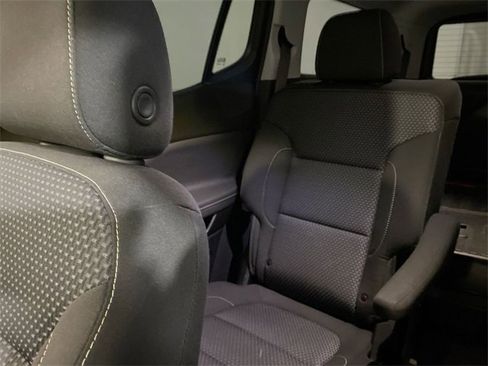 Certified 2023 GMC Acadia SLE w/ LPO, Floor Liner Package image 12