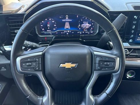 Used 2024 Chevrolet Silverado 1500 LT AWD/4WD image 22