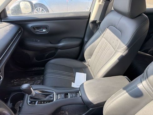 Used 2023 Honda HR-V EX-L image 7
