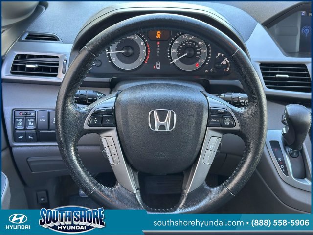 Used 2016 Honda Odyssey Touring Elite image 15
