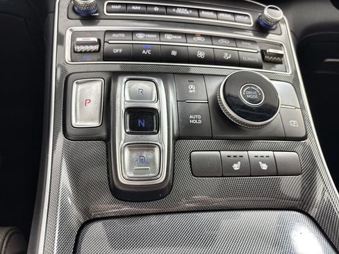 Used 2022 Hyundai Santa Fe SEL w/ Convenience + Premium Package FWD image 22