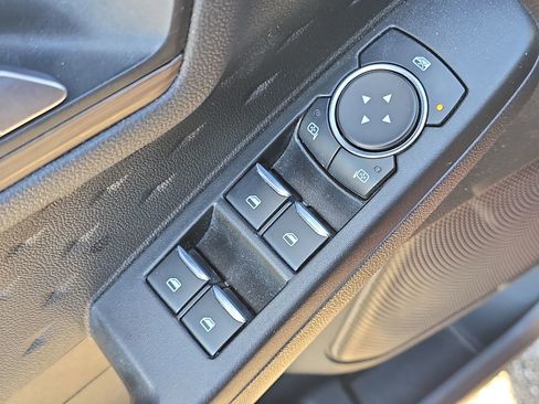 Used 2020 Ford Escape Titanium w/ Titanium Premium Package 2.0 image 14