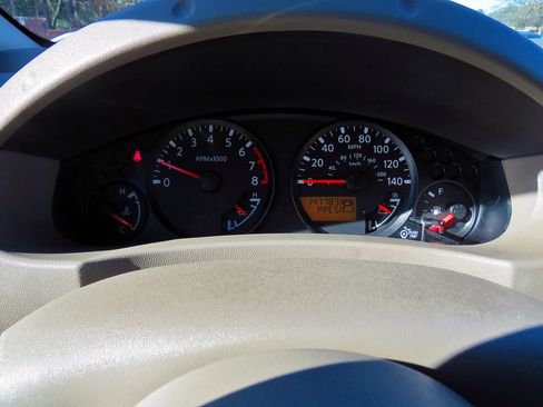 Used 2018 Nissan Frontier SV w/ Value Truck Package image 29