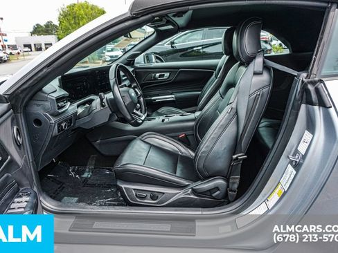 Used 2025 Ford Mustang Premium RWD image 18