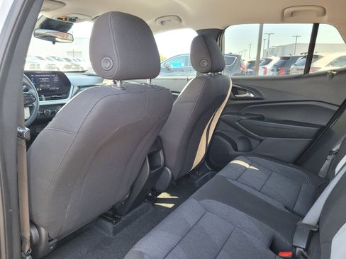 Used 2024 Chevrolet Trax LS w/ Driver Confidence Package FWD image 14