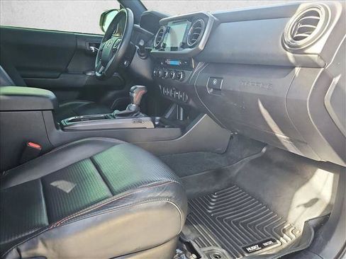 Used 2017 Toyota Tacoma TRD Pro image 20