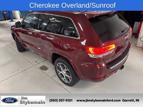 Used 2019 Jeep Grand Cherokee Overland AWD/4WD image 9