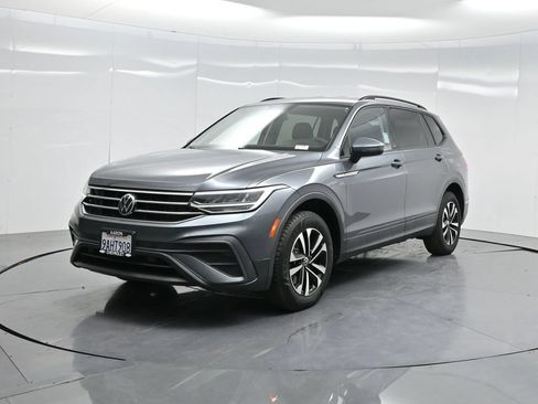Used 2022 Volkswagen Tiguan S FWD image 75