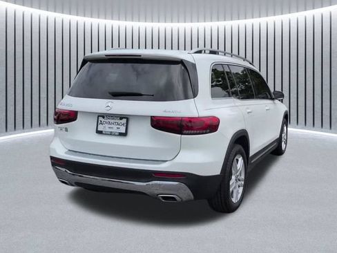 Used 2023 Mercedes-Benz GLB 250 4MATIC image 5