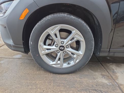 Certified 2023 Hyundai Kona SEL image 11