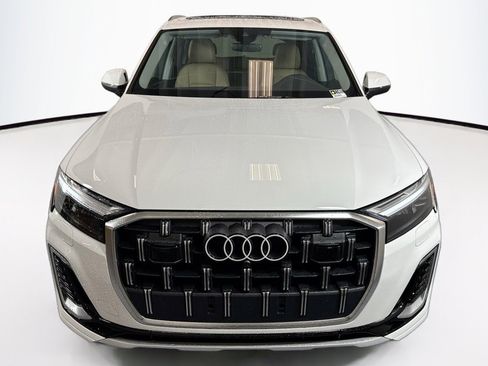 New 2026 Audi Q7 2.0T Premium AWD/4WD image 2