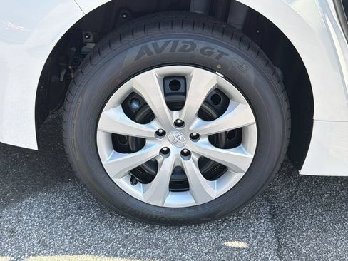 New 2026 Toyota Corolla LE FWD image 17