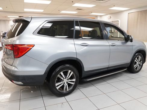 Used 2016 Honda Pilot EX image 11