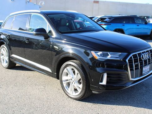Used 2020 Audi Q7 3.0T Premium Plus image 3