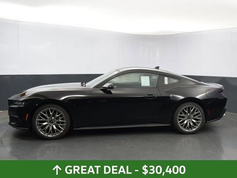 Used 2024 Ford Mustang Premium image 9