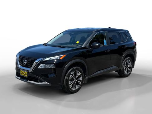 Used 2023 Nissan Rogue SV image 1