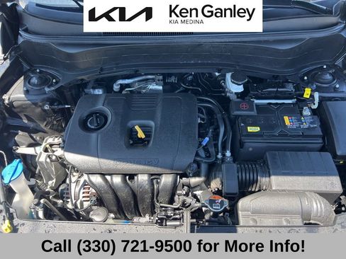 Certified 2025 Kia Seltos EX w/ EX Sunroof Package AWD/4WD image 62