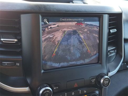 Used 2021 RAM 1500 Big Horn image 18