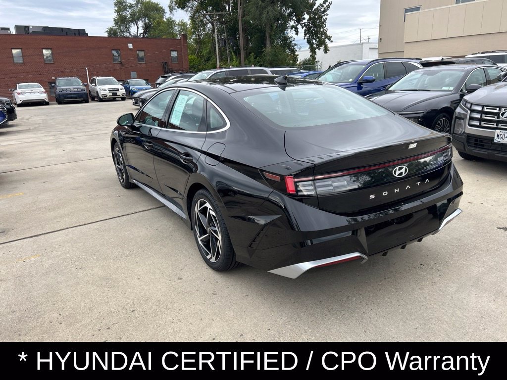 Certified 2025 Hyundai Sonata SEL FWD image 5
