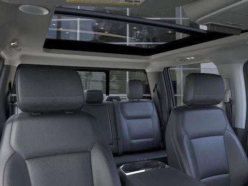 New 2025 Ford F250 Lariat w/ Lariat Ultimate Package image 22