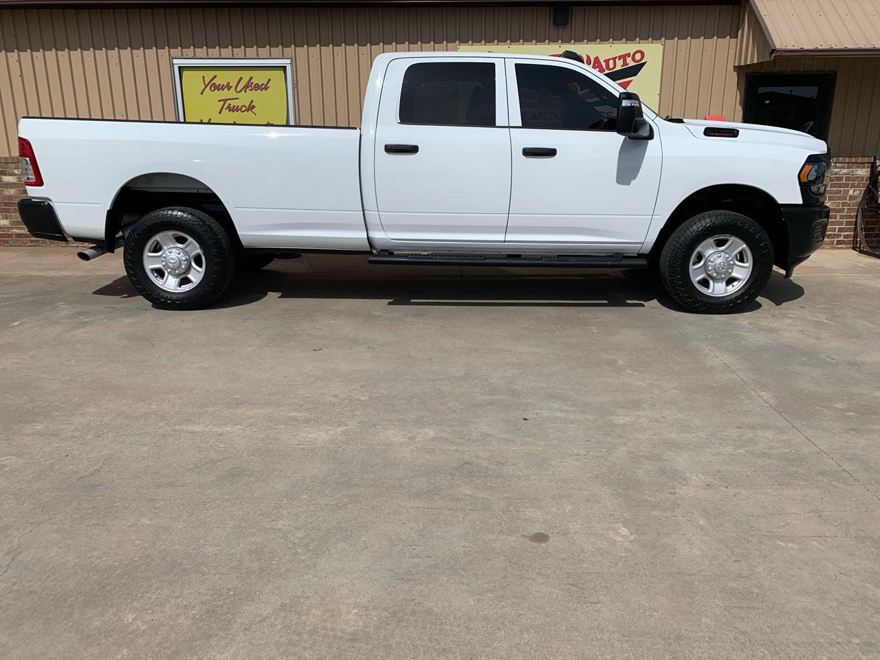Used 2023 RAM 2500 Tradesman AWD/4WD image 5
